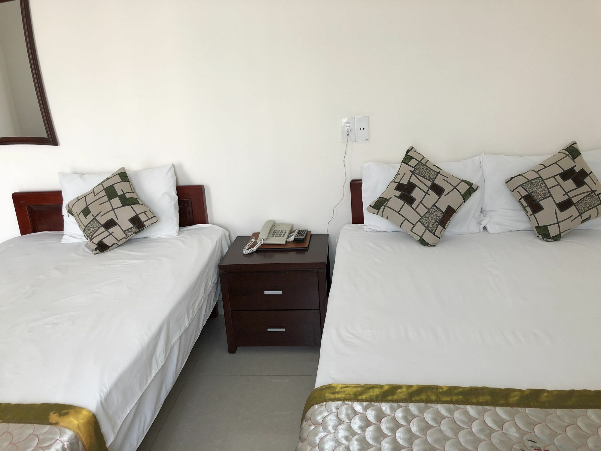 Kim Cuong Hotel Da Nang Exterior foto